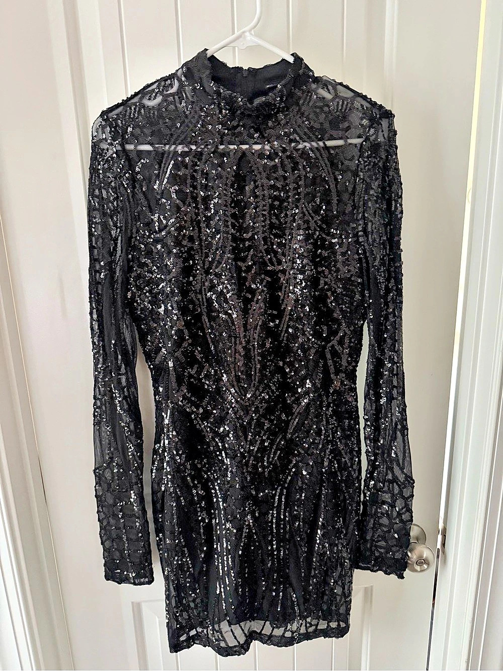 Windsor Kaelie Sequin Sheer Mesh Long Sleeve Mini Dress Mini Dress Black XL (16)